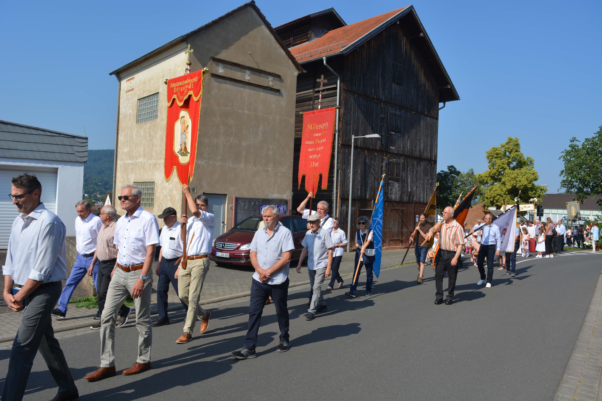 Fronleichnamsprozession 2025 in Bürgstadt Fronleichnamsprozession 2025 in Bürgstadt